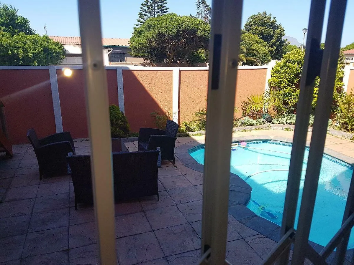 Beautiful Apartment In Century City Ciudad del Cabo
